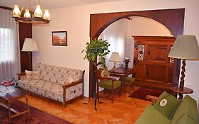 Belvarosi Classic Apartman 85 Square Meters