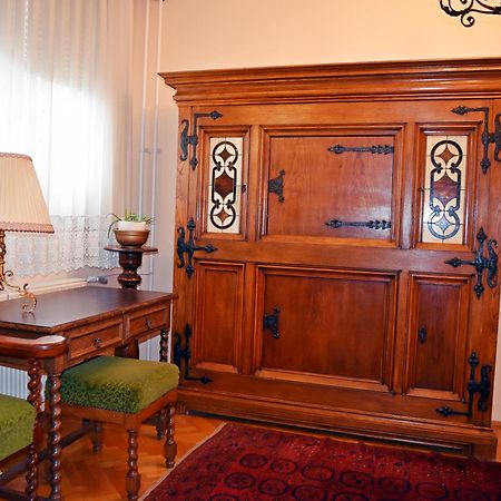 Belvarosi Classic Apartman 85 Square Meters Szombathely Zewnętrze zdjęcie