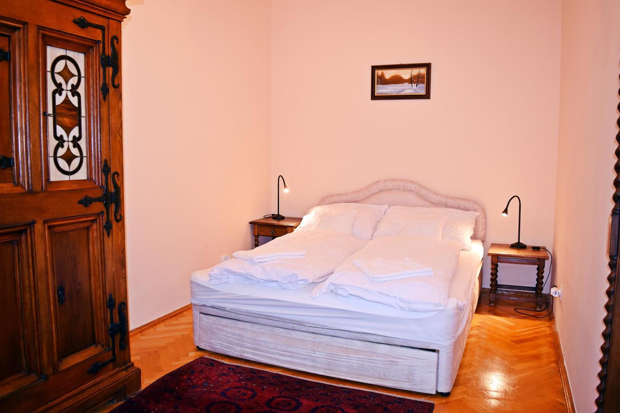 Belvarosi Classic Apartman 85 Square Meters Szombathely Zewnętrze zdjęcie