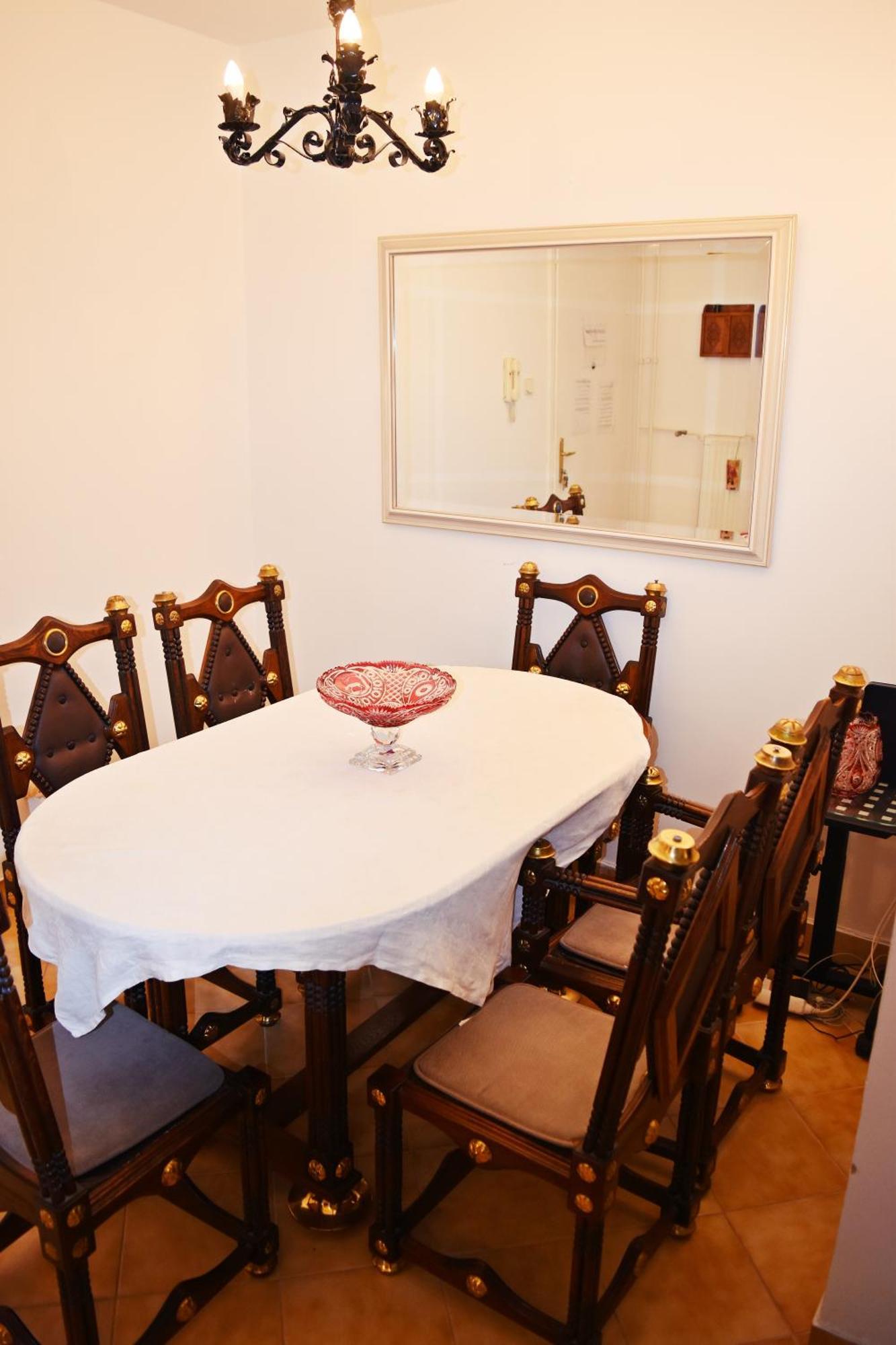 Belvarosi Classic Apartman 85 Square Meters Szombathely Zewnętrze zdjęcie